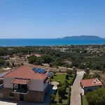 Donatos Apartment