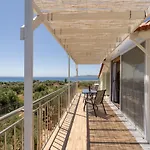 Donatos Apartment Finikounta