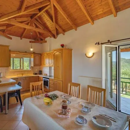 アパート Donatos