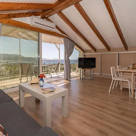 Apartament Donatos