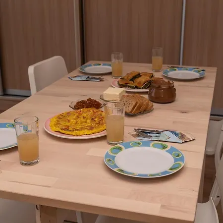 アパート Donatos フィニクーダ