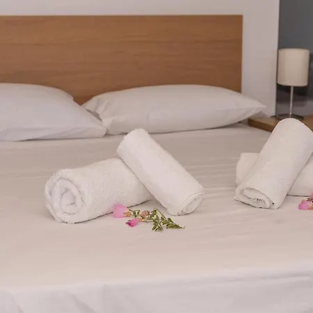 アパート Donatos *