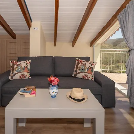 Donatos Apartamento *