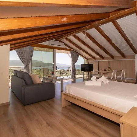 Donatos アパート