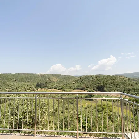 Apartament Donatos